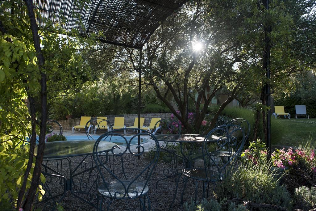 Le Grand Jardin Bed & Breakfast Lafare Exterior foto