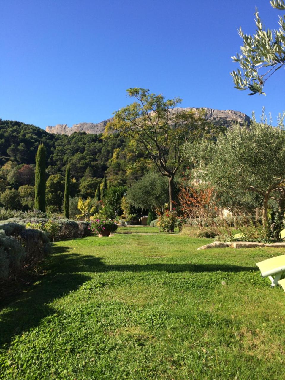 Le Grand Jardin Bed & Breakfast Lafare Exterior foto