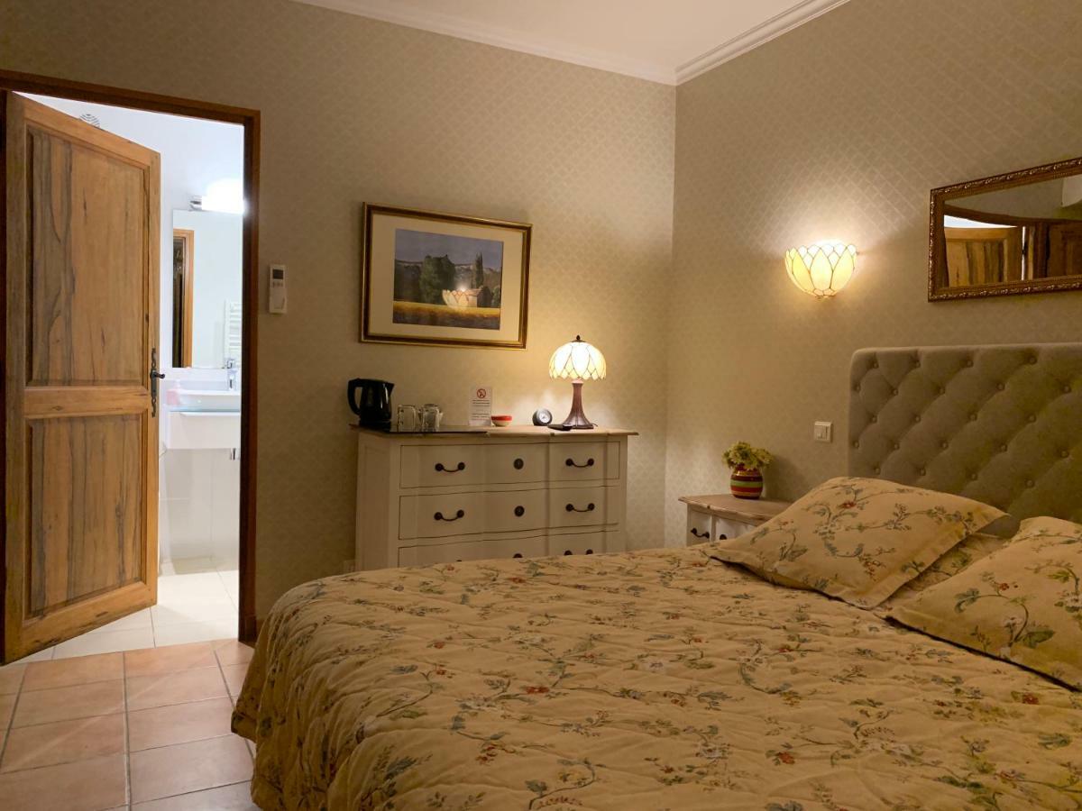 Le Grand Jardin Bed & Breakfast Lafare Exterior foto